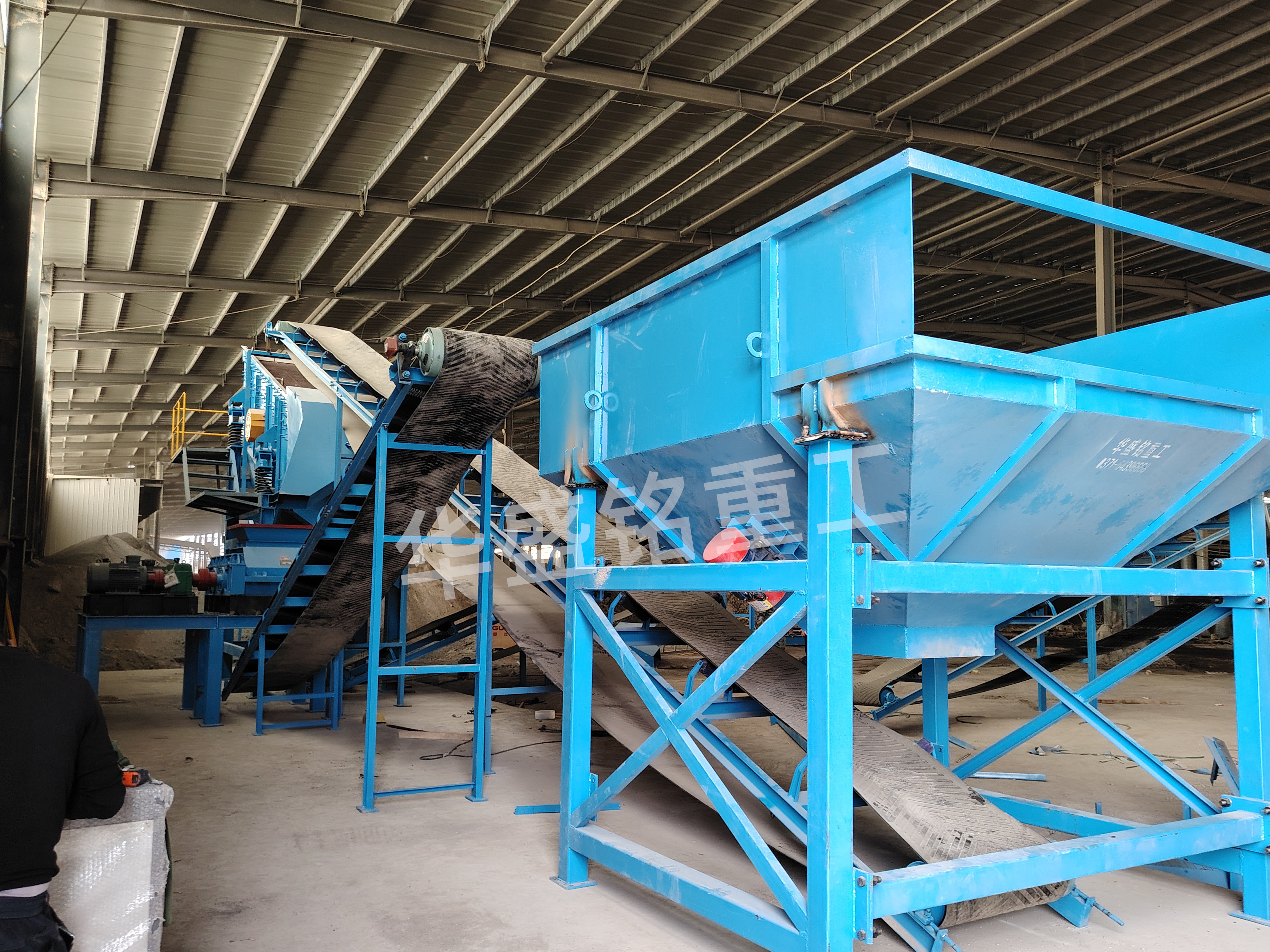 廢舊瀝青混凝土破碎篩分設備,瀝青再生設備,瀝青雙齒輥破碎機,RAP專用破碎機, 